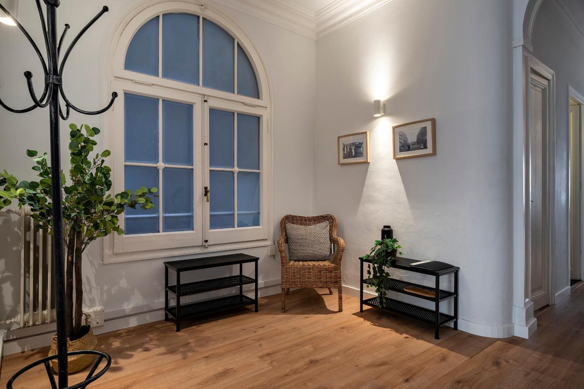 Habitat Apartments Bailen Барселона Екстер'єр фото