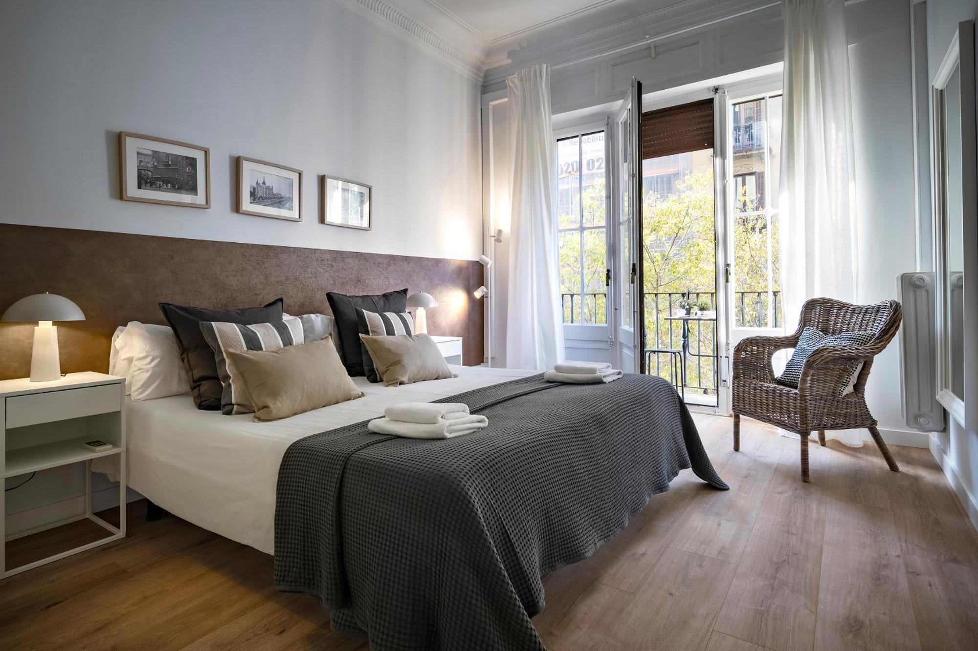 Habitat Apartments Bailen Барселона Екстер'єр фото