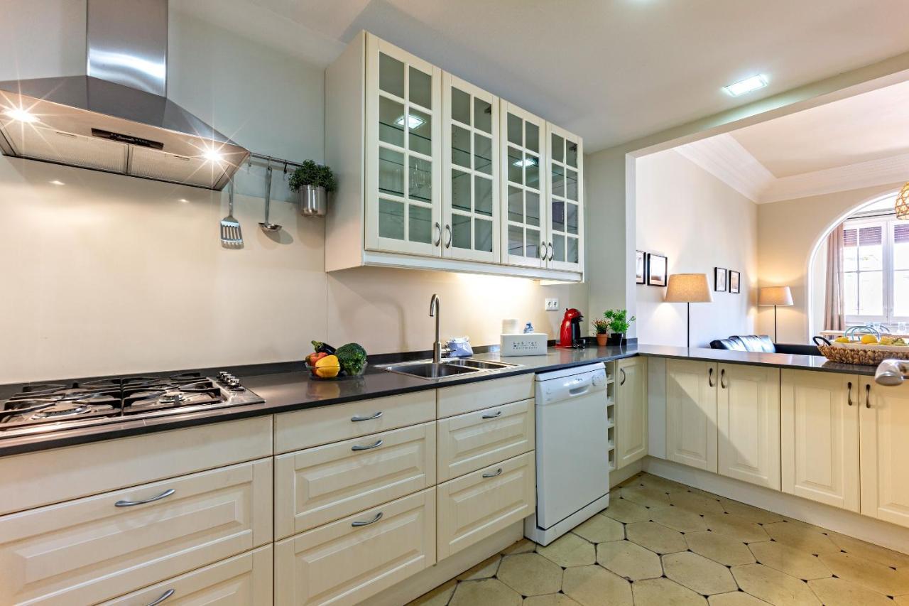 Habitat Apartments Bailen Барселона Екстер'єр фото